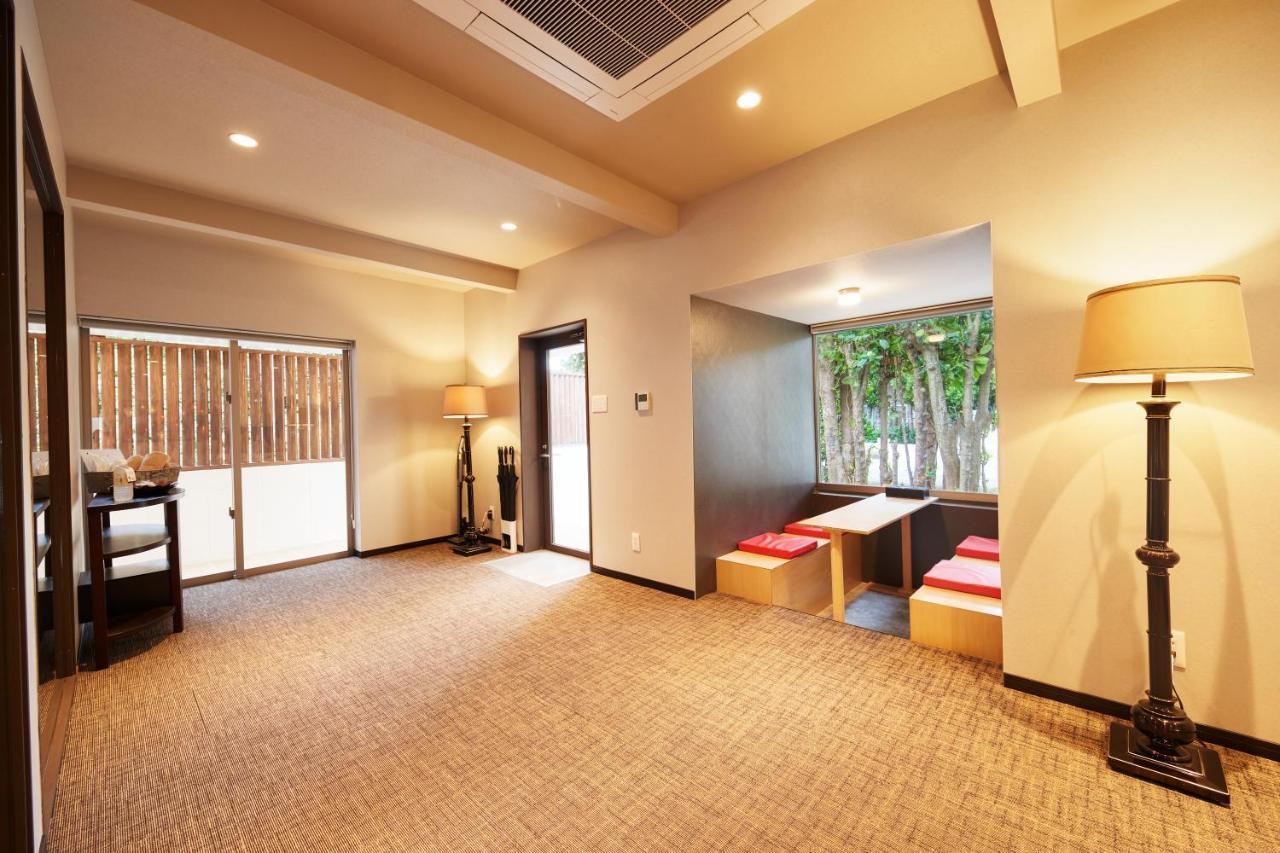 Adan Resort 灯 - Lamp - 本部町 エクステリア 写真